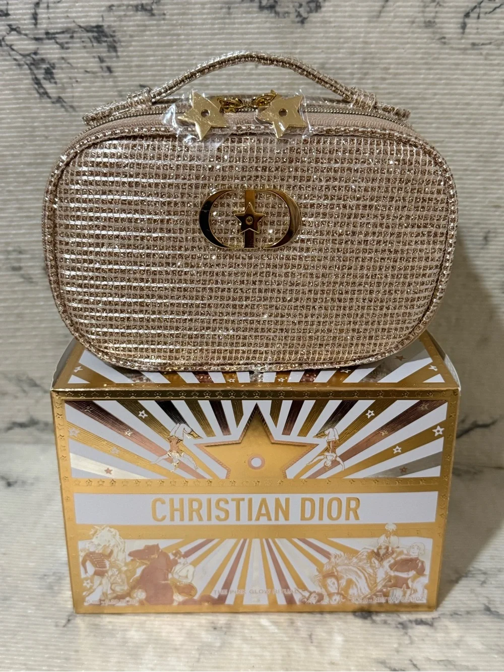 Dior Beauty Sparkly Top-Handle CD Star Accent Cosmetics Case - Picture 3 of 15